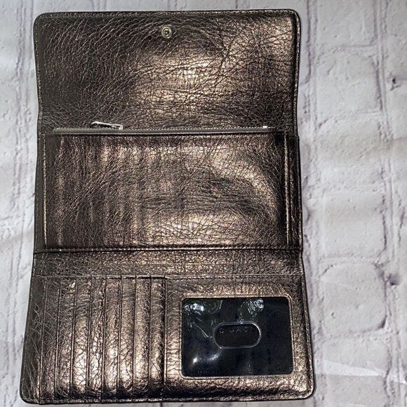 Marc by Marc Jacobs Metallic Trifold wallet - Picture 4 of 8